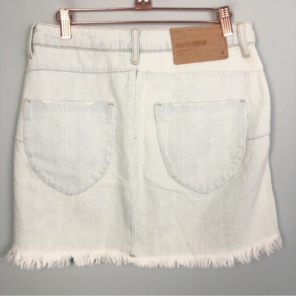 ONE TEASPOON | Vanguard in Brando Wash Fray Hem Denim Skirt Women’s Size 26 (2) - Picture 9 of 11